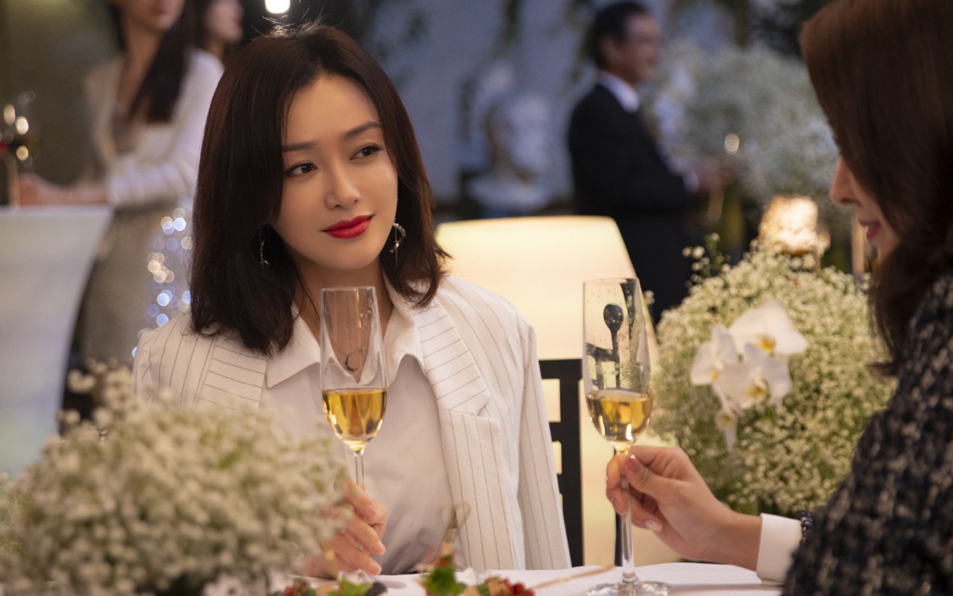 西甲俱乐部巅峰对决:攻势变幻令人惊叹,西甲争冠分析